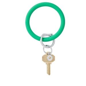Silicone Big O® Key Ring - Shamrock